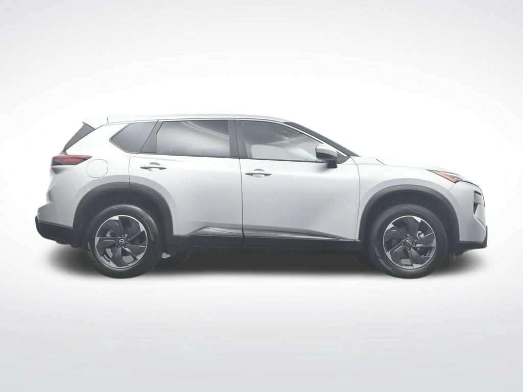 Used 2025 Nissan Rogue SV FWD image 43