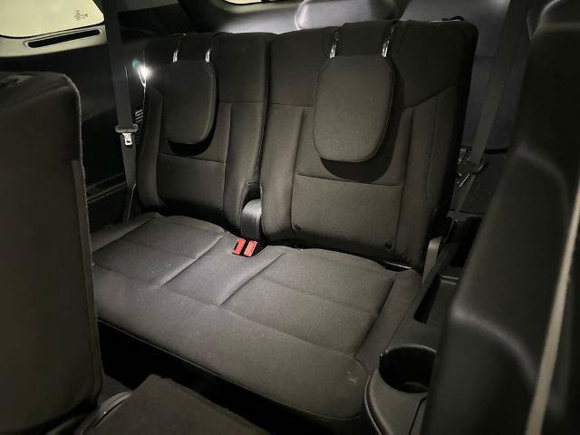 Certified 2023 Ford Explorer XLT RWD image 24