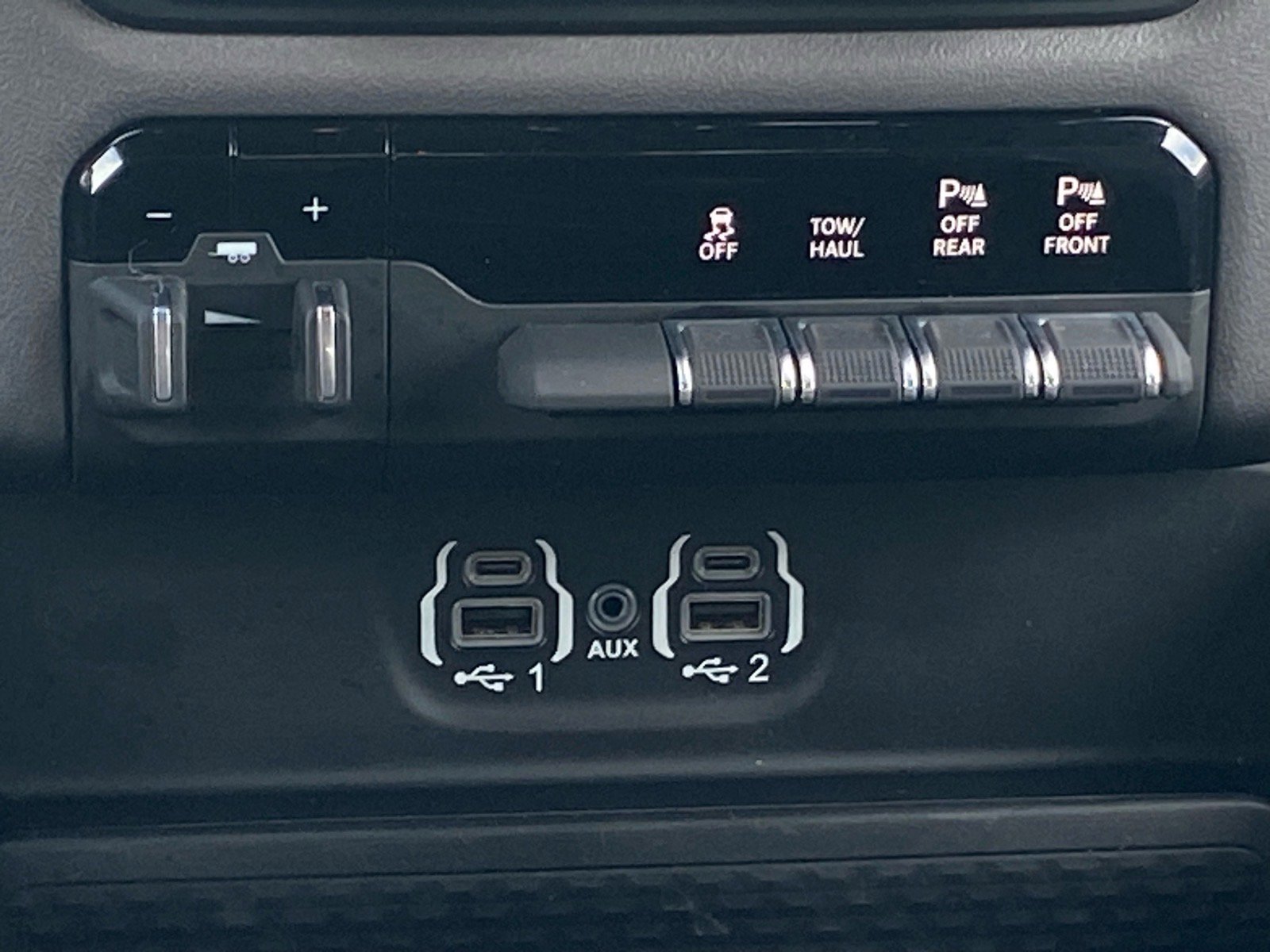 Used 2023 RAM 1500 Big Horn AWD/4WD image 13