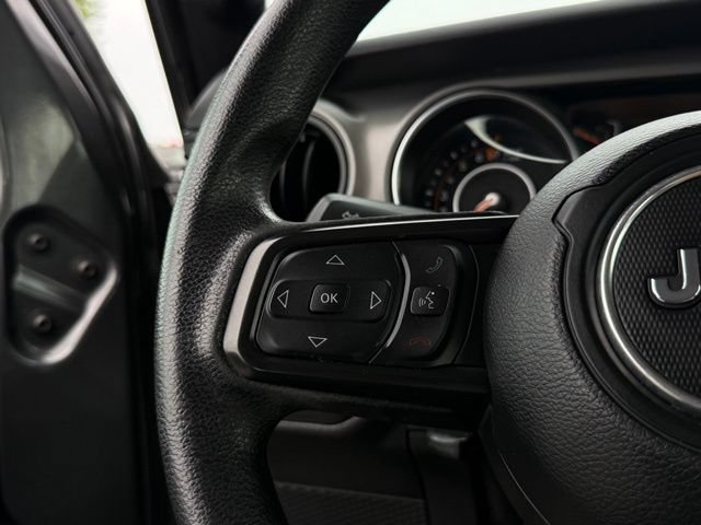 Used 2022 Jeep Gladiator Sport AWD/4WD image 8
