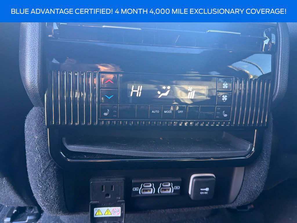 Used 2023 Jeep Wagoneer L Series II w/ Convenience Group I AWD/4WD image 32