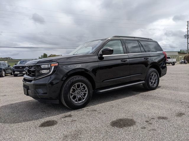 Certified 2025 Ford Expedition Active AWD/4WD image 8
