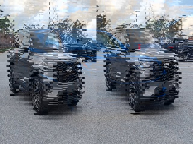 Certified 2025 Ford Explorer ST-Line w/ Premium Package