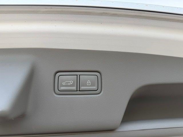 Used 2026 Hyundai Palisade Limited AWD/4WD image 39