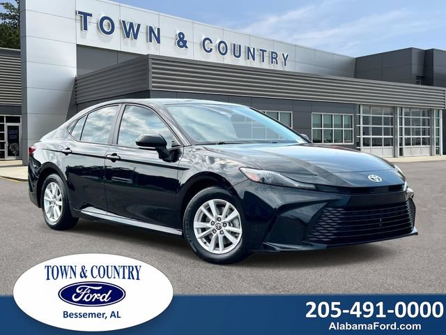 Used 2025 Toyota Camry LE