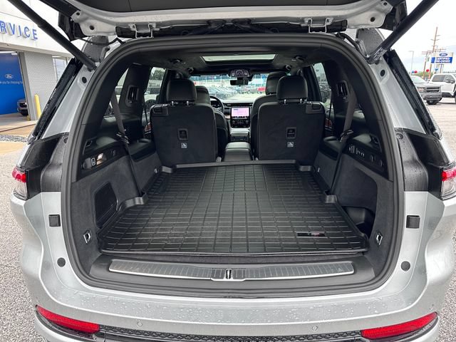 Used 2025 Jeep Grand Cherokee L Summit AWD/4WD image 7