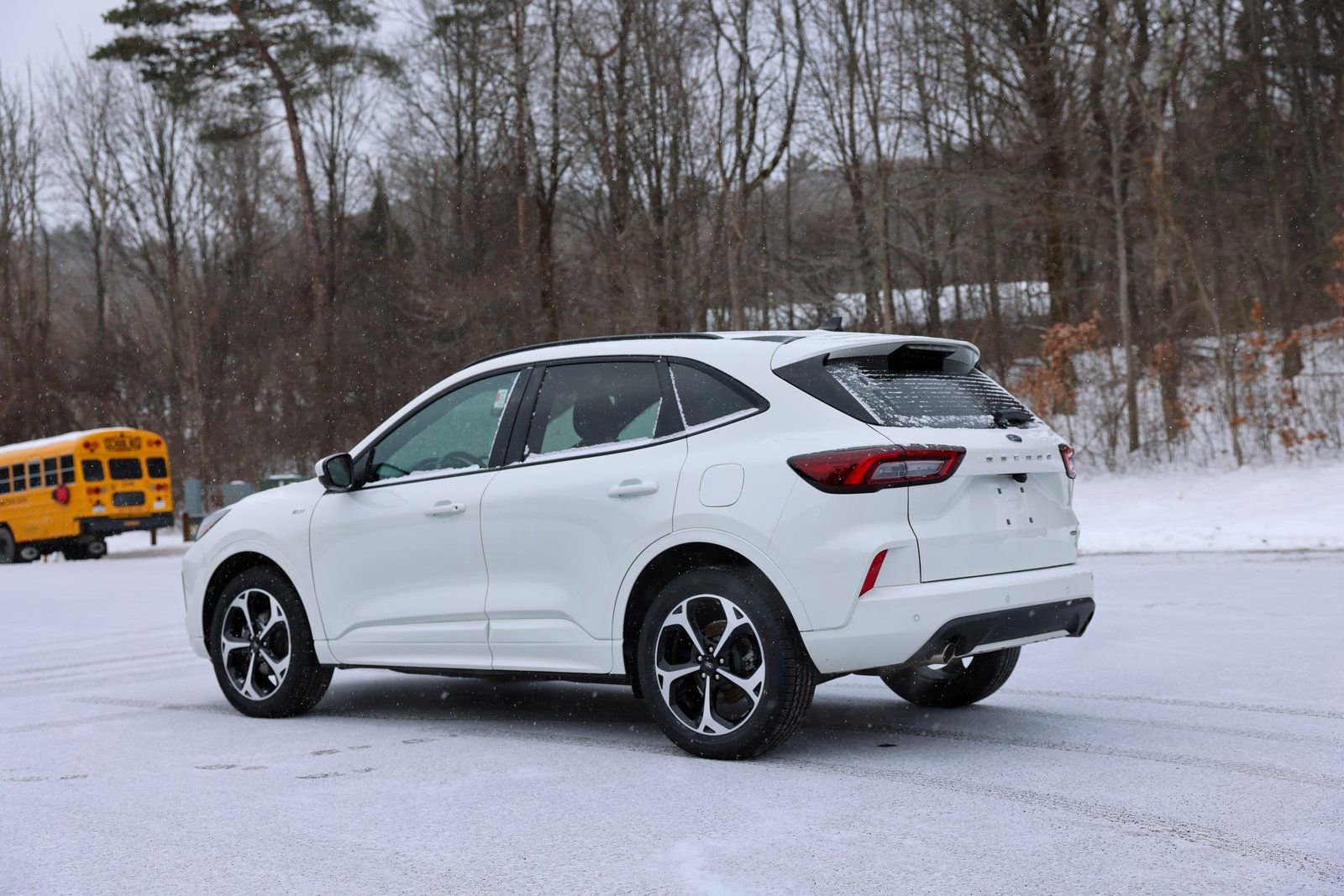 Certified 2023 Ford Escape ST-Line Elite image 3