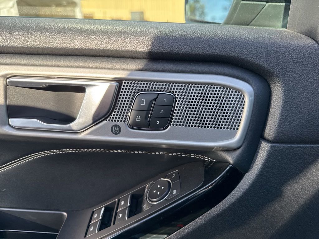 Certified 2022 Ford Explorer ST w/ Equipment Group 401A image 16