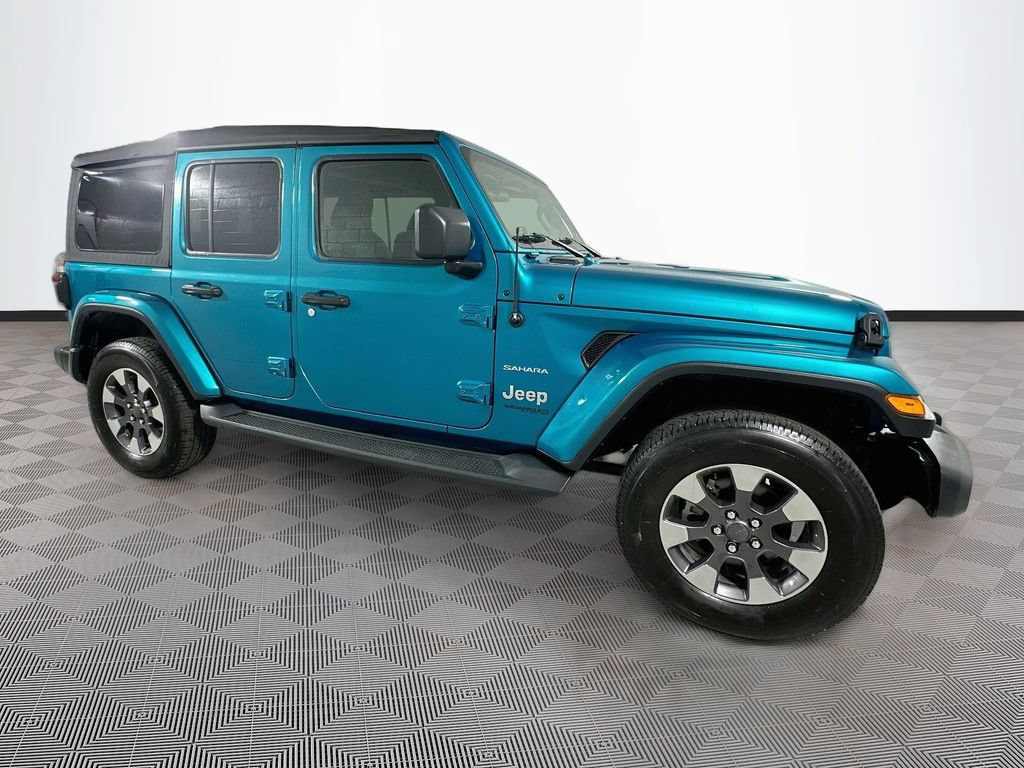 Used 2019 Jeep Wrangler Unlimited Sahara w/ LED Lighting Group AWD/4WD image 10