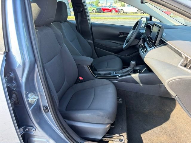 Used 2022 Toyota Corolla LE FWD image 17