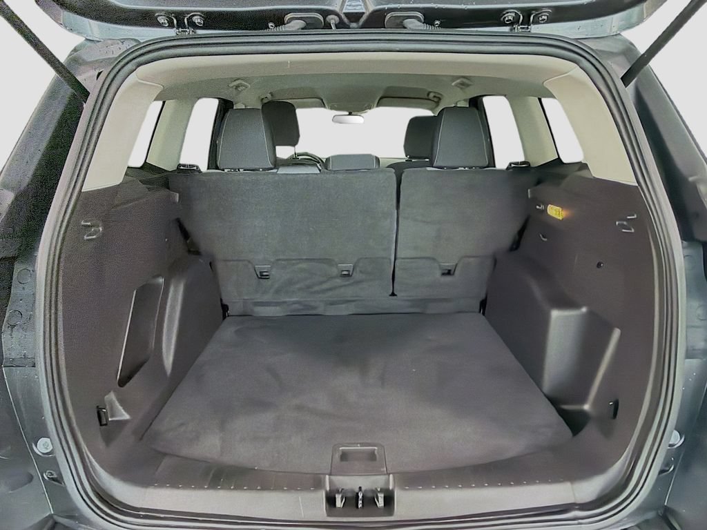 Certified 2019 Ford Escape SE FWD image 27