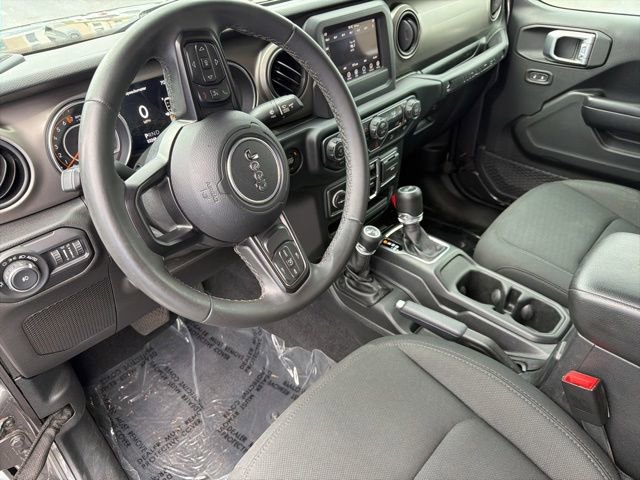 Used 2019 Jeep Wrangler Unlimited Sport S AWD/4WD image 6