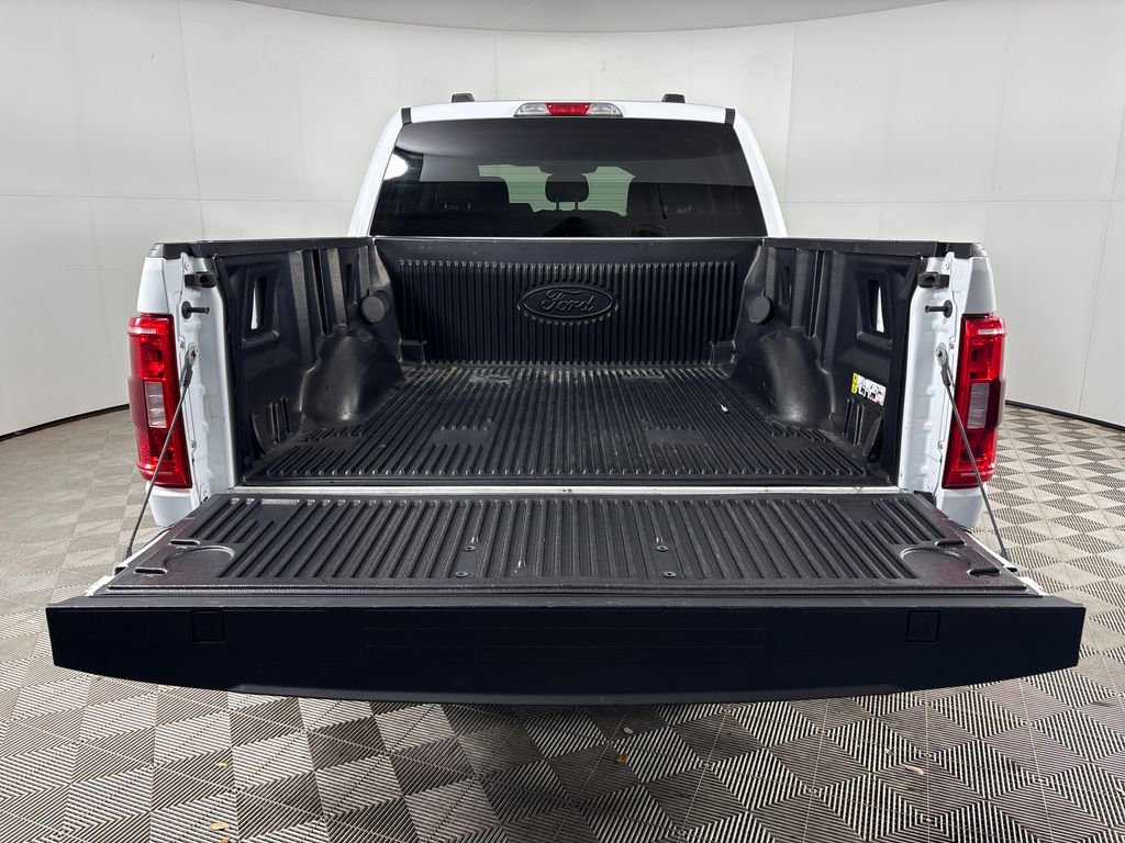 Certified 2022 Ford F150 XLT w/ XTR Package AWD/4WD image 26