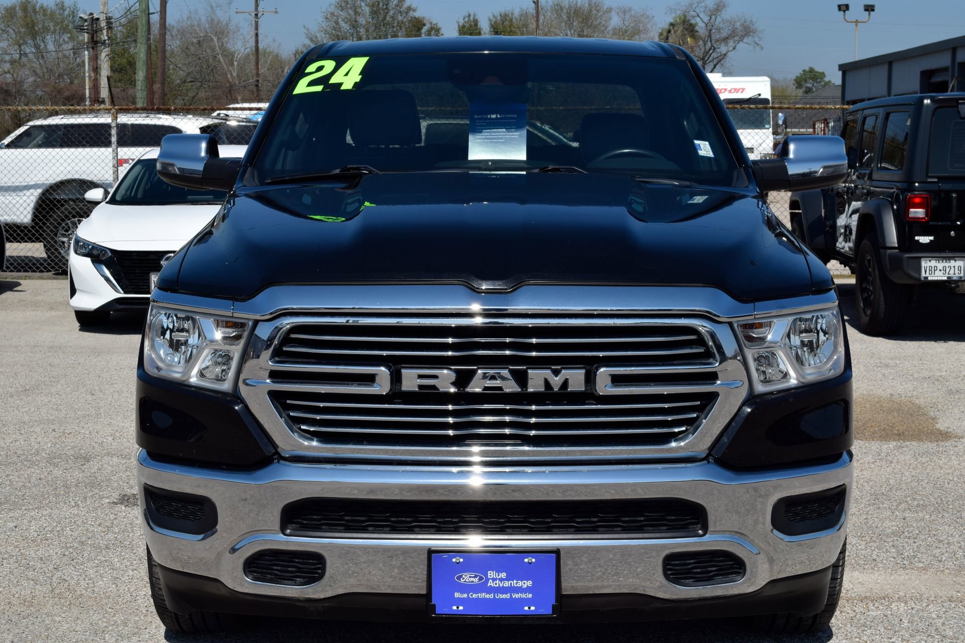 Used 2024 RAM 1500 Laramie image 2