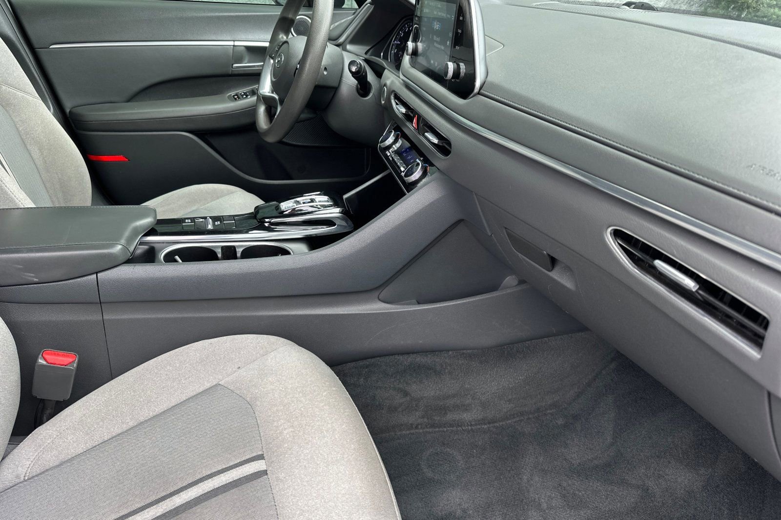 Used 2021 Hyundai Sonata SEL w/ Cargo Package image 16