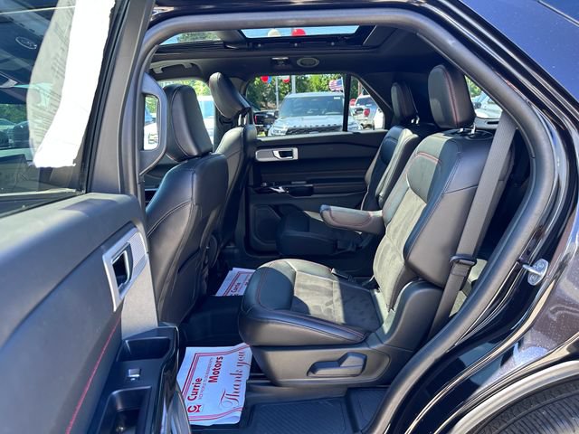 Certified 2024 Ford Explorer ST-Line w/ Class IV Trailer Tow Package AWD/4WD image 9