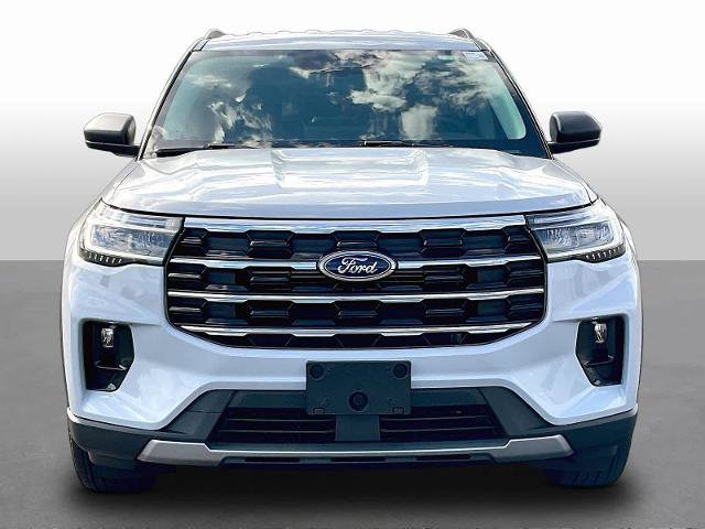 Certified 2026 Ford Explorer Active w/ Active Comfort Package AWD/4WD image 2