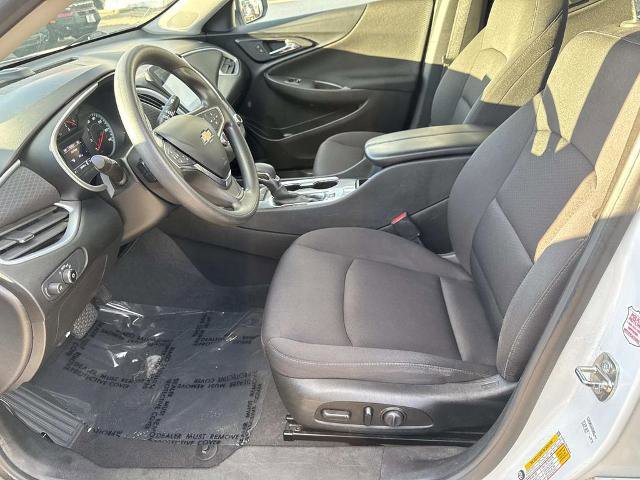 Used 2023 Chevrolet Malibu LT image 16