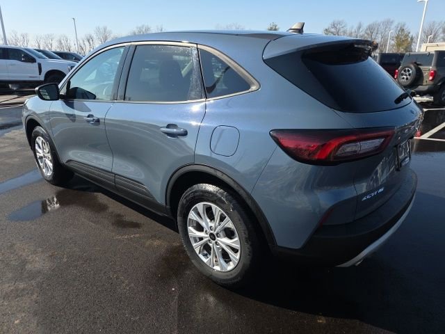 Certified 2025 Ford Escape Active image 2
