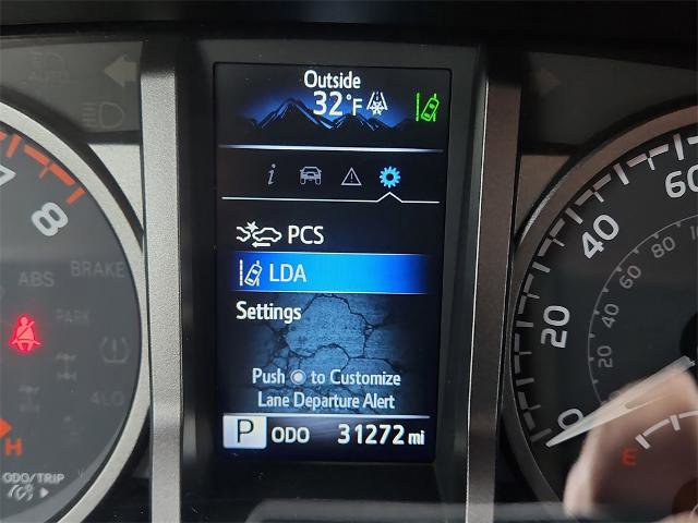 Used 2021 Toyota Tacoma TRD Off-Road w/ Technology Package image 10