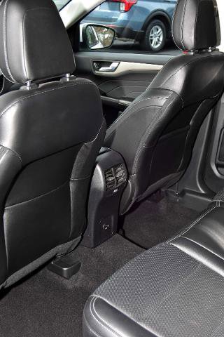 Certified 2022 Ford Escape SEL image 39