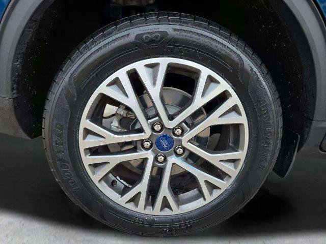 Certified 2020 Ford Escape SEL AWD/4WD image 31