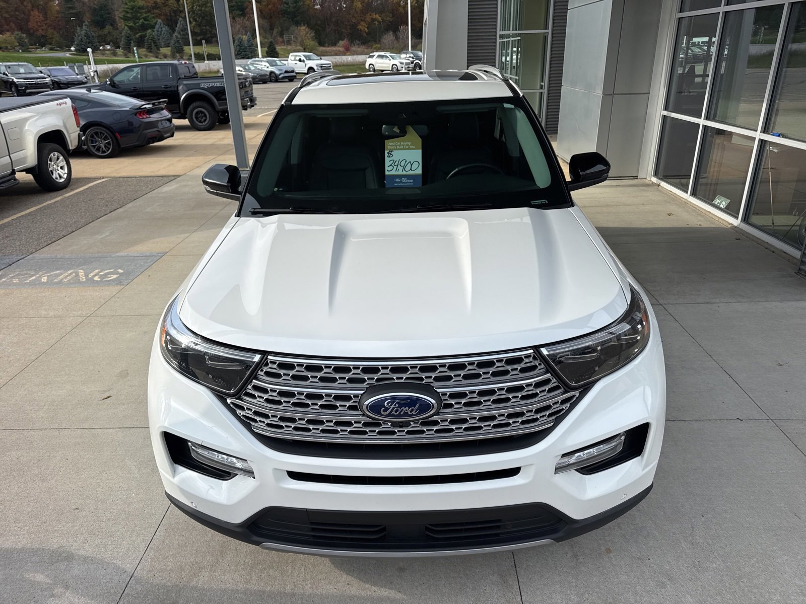 Certified 2022 Ford Explorer Limited w/ Equipment Group 301A image 11