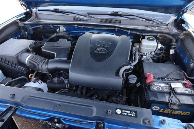 Used 2018 Toyota Tacoma TRD Off-Road image 27