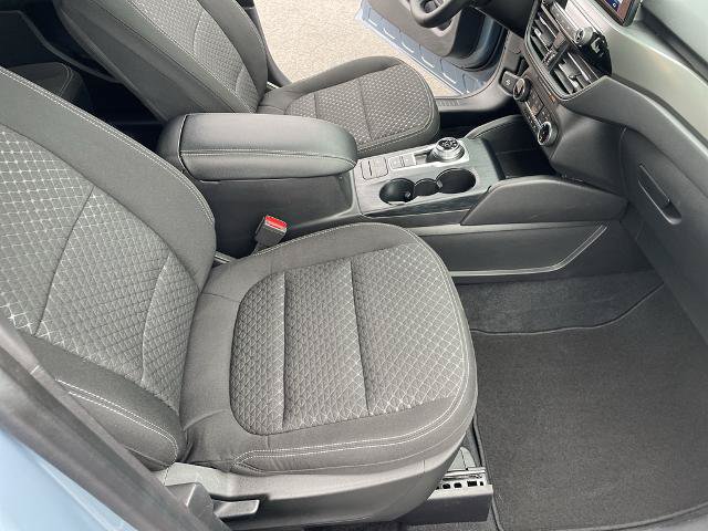 Certified 2023 Ford Escape Active AWD/4WD image 11