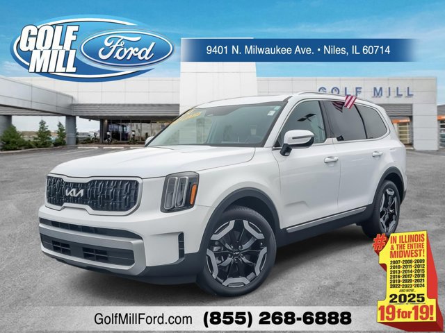 Used 2024 Kia Telluride EX w/ EX Captain's Chair Package image 1