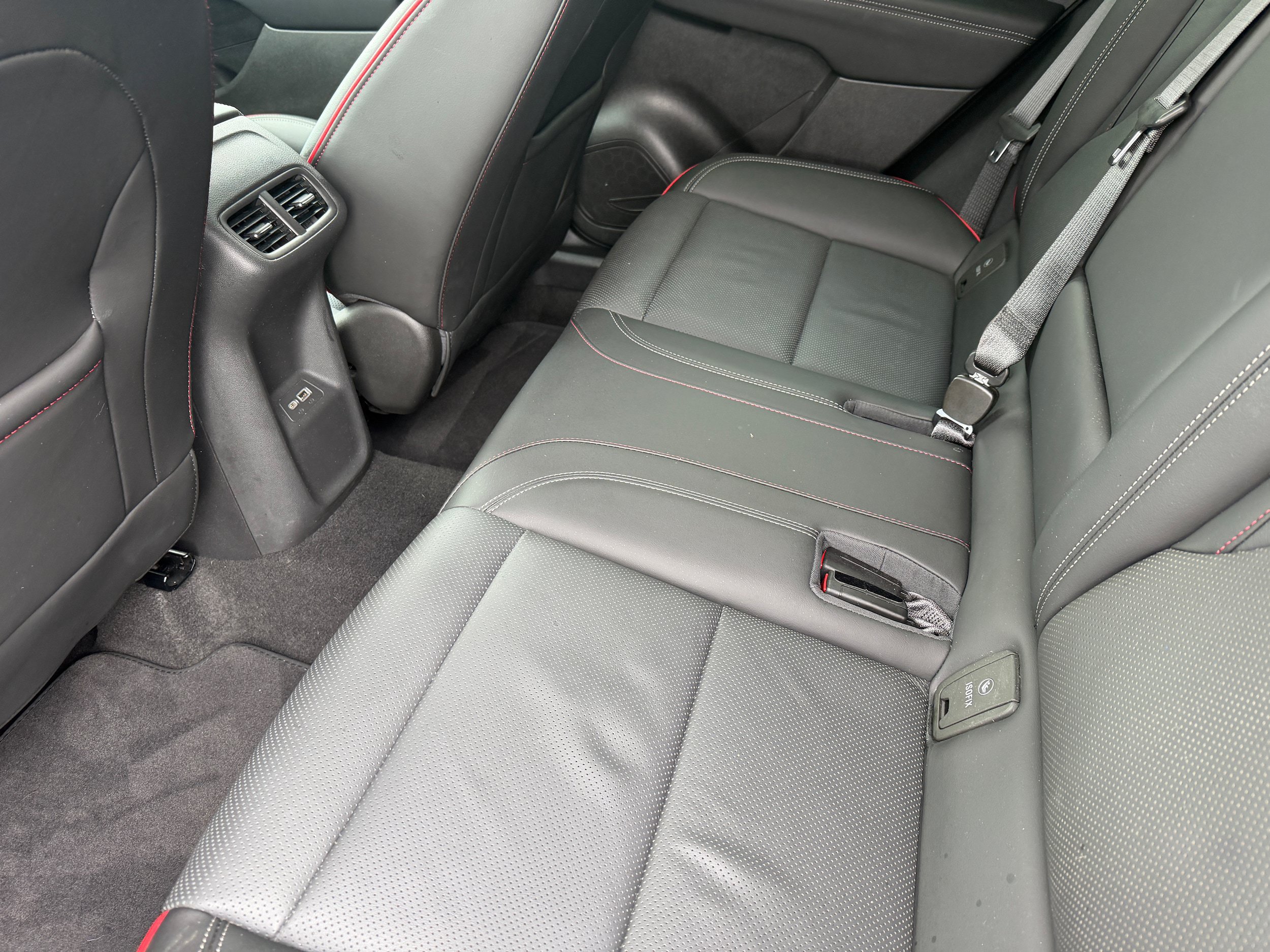 Used 2023 Buick Envision Essence w/ Sport Touring Package AWD/4WD image 21