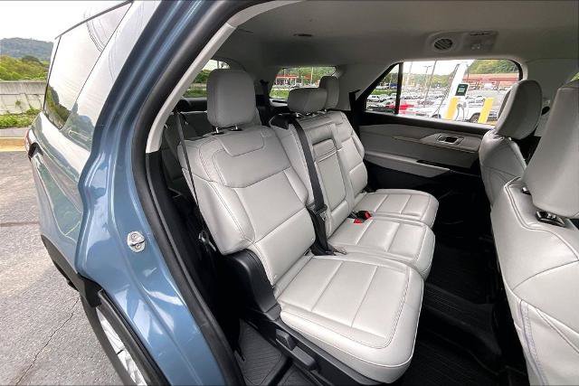 Certified 2026 Ford Explorer Active w/ Active Comfort Package RWD image 26