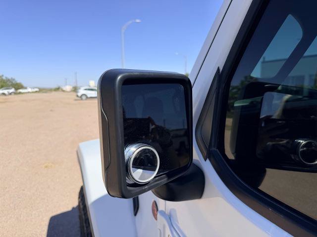 Used 2022 Jeep Gladiator Mojave w/ Cold Weather Group AWD/4WD image 9