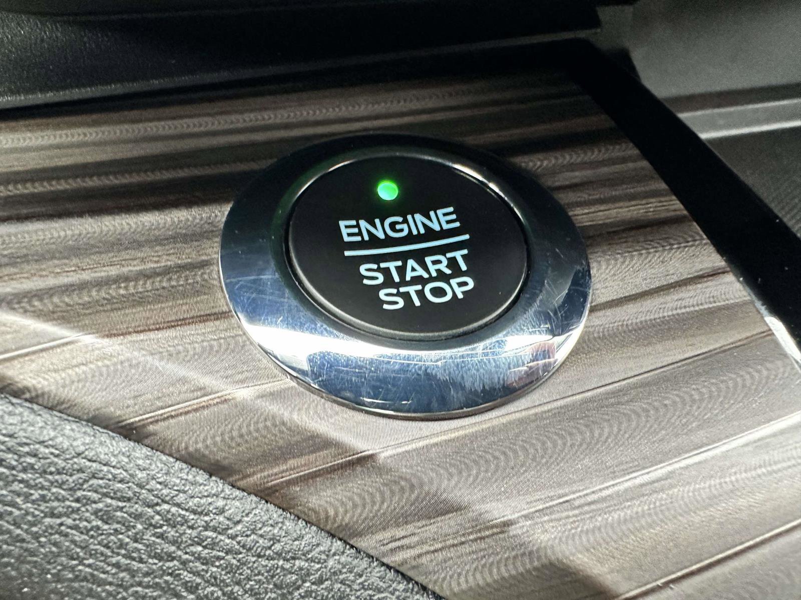 Certified 2021 Ford Explorer Limited w/ Equipment Group 301A image 22