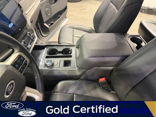 Certified 2024 Ford Expedition XLT RWD image 18