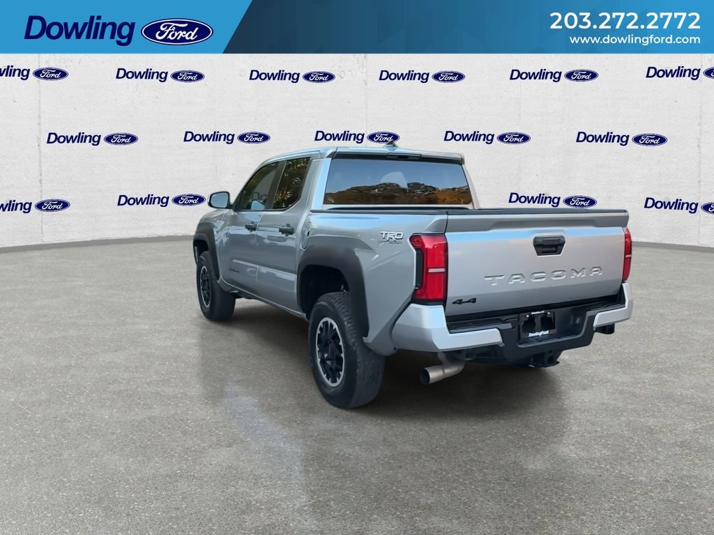 Used 2024 Toyota Tacoma TRD Off-Road image 9