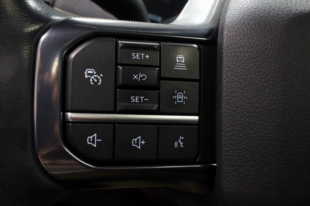 Certified 2021 Ford F150 Platinum w/ Equipment Group 701A High image 30