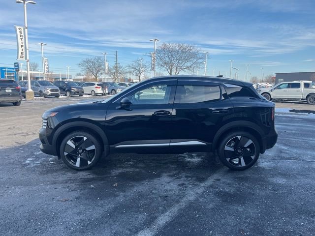 Used 2025 Nissan Kicks SR image 10