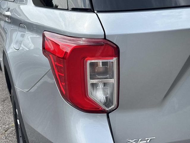 Certified 2023 Ford Explorer XLT w/ Equipment Group 202A AWD/4WD image 11