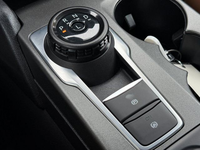 Certified 2025 Ford Bronco Sport Outer Banks w/ Outer Banks Tech Package+ AWD/4WD image 19