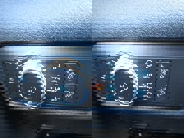 Certified 2022 Ford Explorer Limited w/ Equipment Group 301A image 35