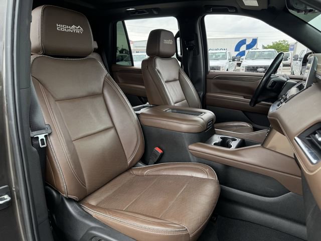 Used 2021 Chevrolet Tahoe High Country w/ Premium Package RWD image 33