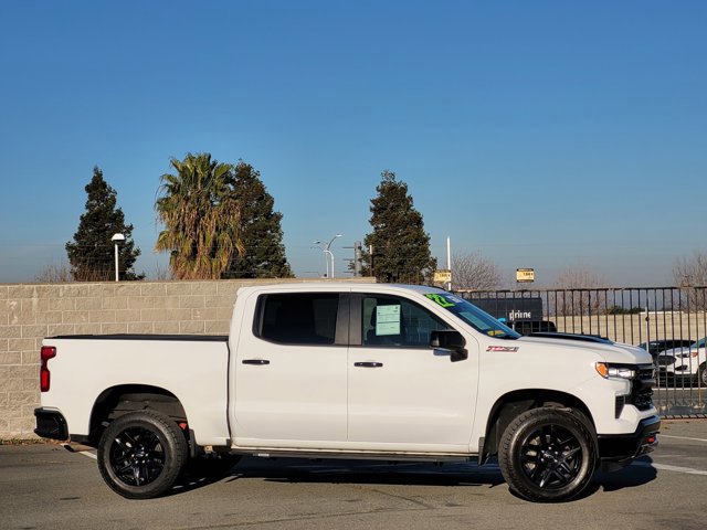 Used 2022 Chevrolet Silverado 1500 LT Trail Boss w/ Protection Package image 6