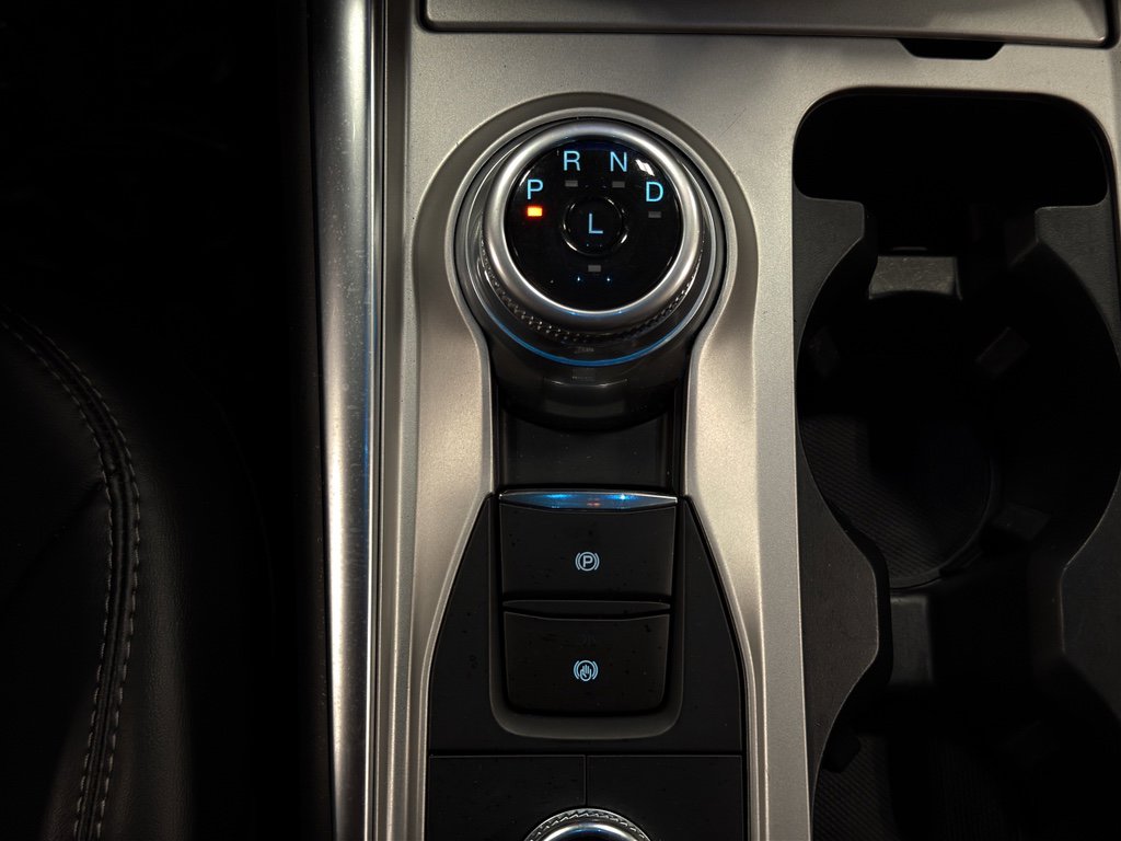 Certified 2023 Ford Explorer XLT w/ Equipment Group 202A image 25