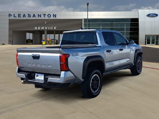 Used 2025 Toyota Tacoma TRD Off-Road image 5