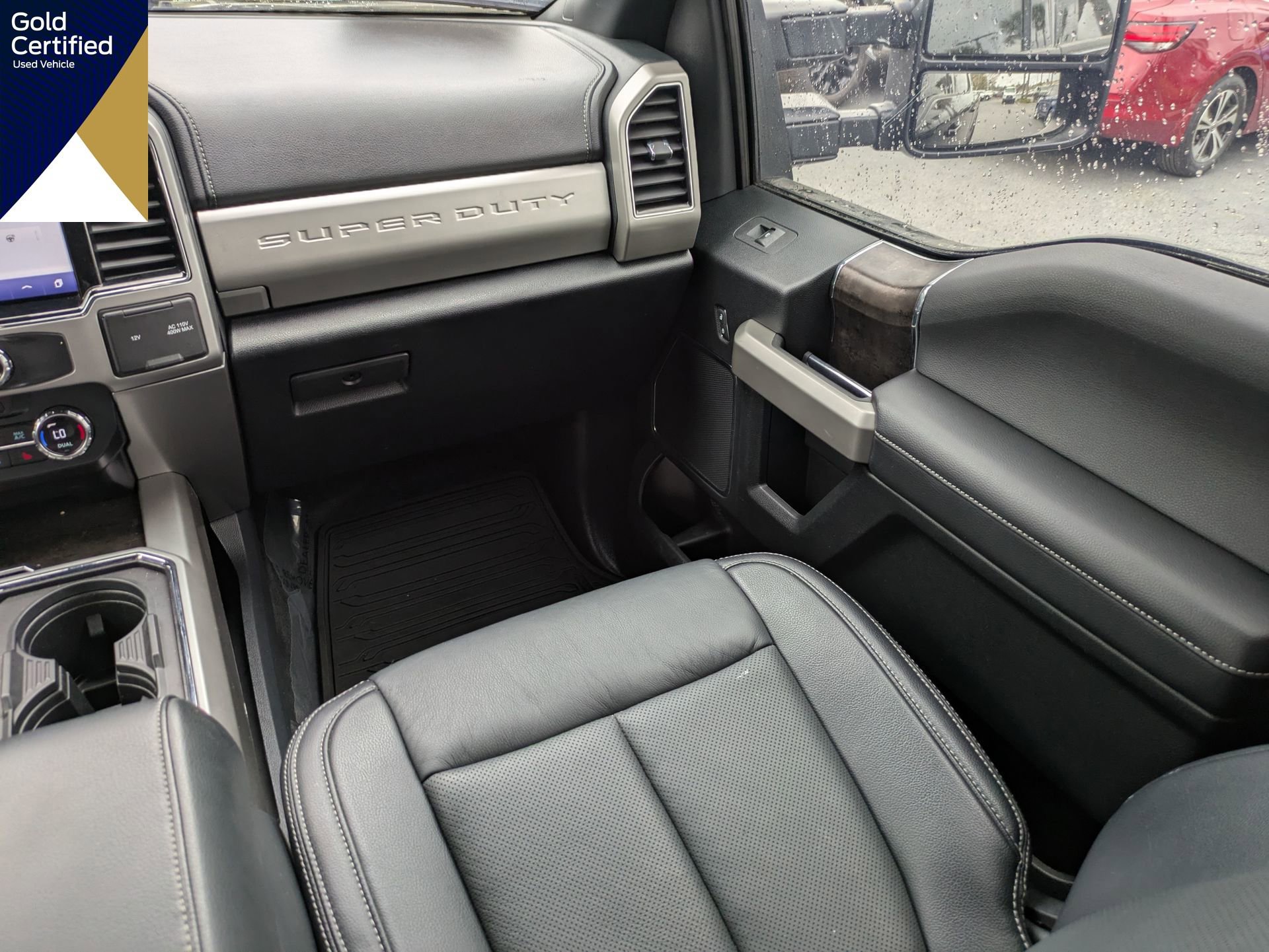 Certified 2022 Ford F250 Lariat w/ Black Appearance Package image 21