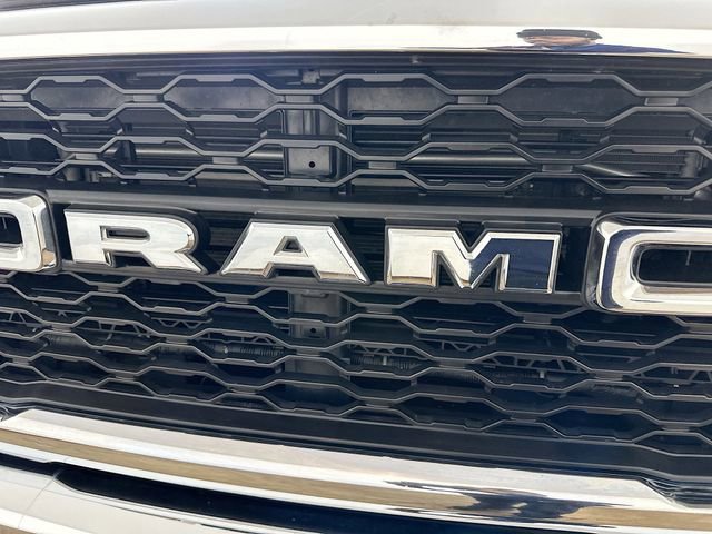 Used 2022 RAM 2500 Tradesman w/ Chrome Appearance Group image 24