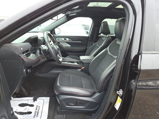 Certified 2025 Ford Explorer ST image 24