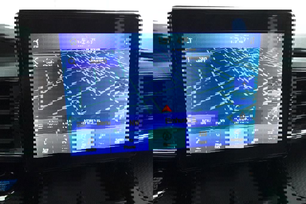 Certified 2022 Ford Explorer ST-Line image 18