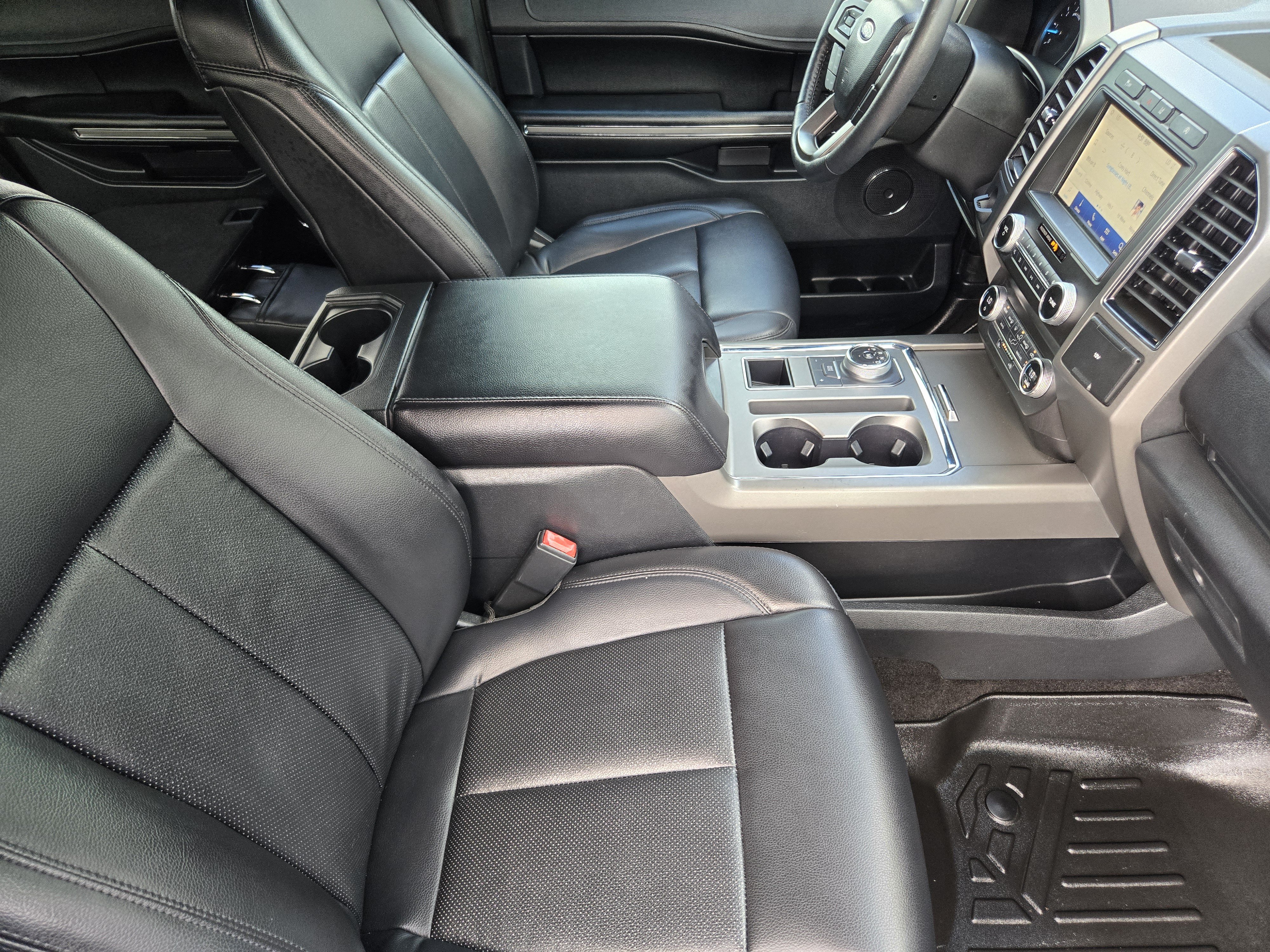Certified 2020 Ford Expedition XLT w/ Equipment Group 201A RWD image 10